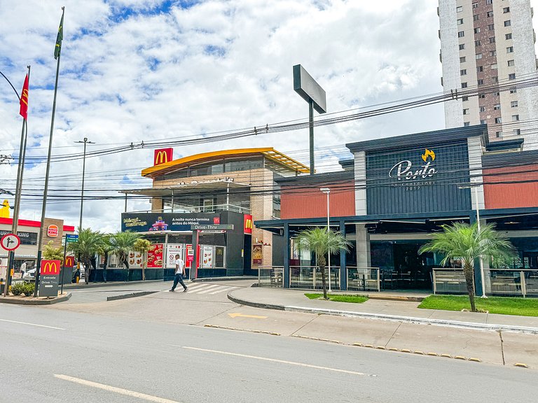 Ao lado do Metrô e Shopping (1Qto)