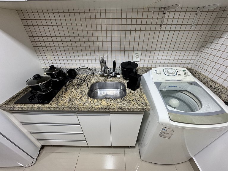 Studio Moderno no Sudoeste: Garagem e Tudo a Pé