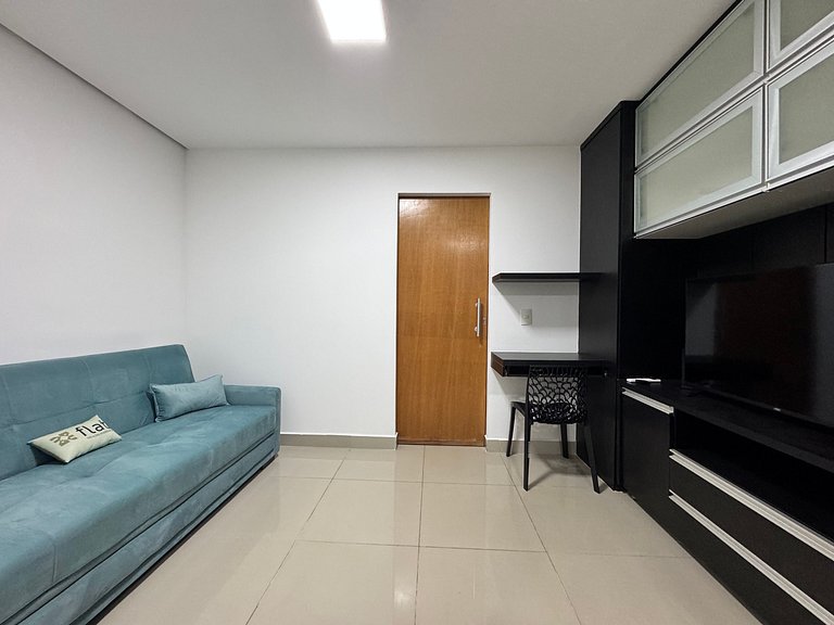 Studio Moderno no Sudoeste: Garagem e Tudo a Pé