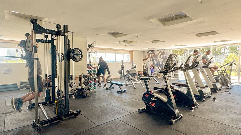 01 Qto Moderno com Lazer e serviços